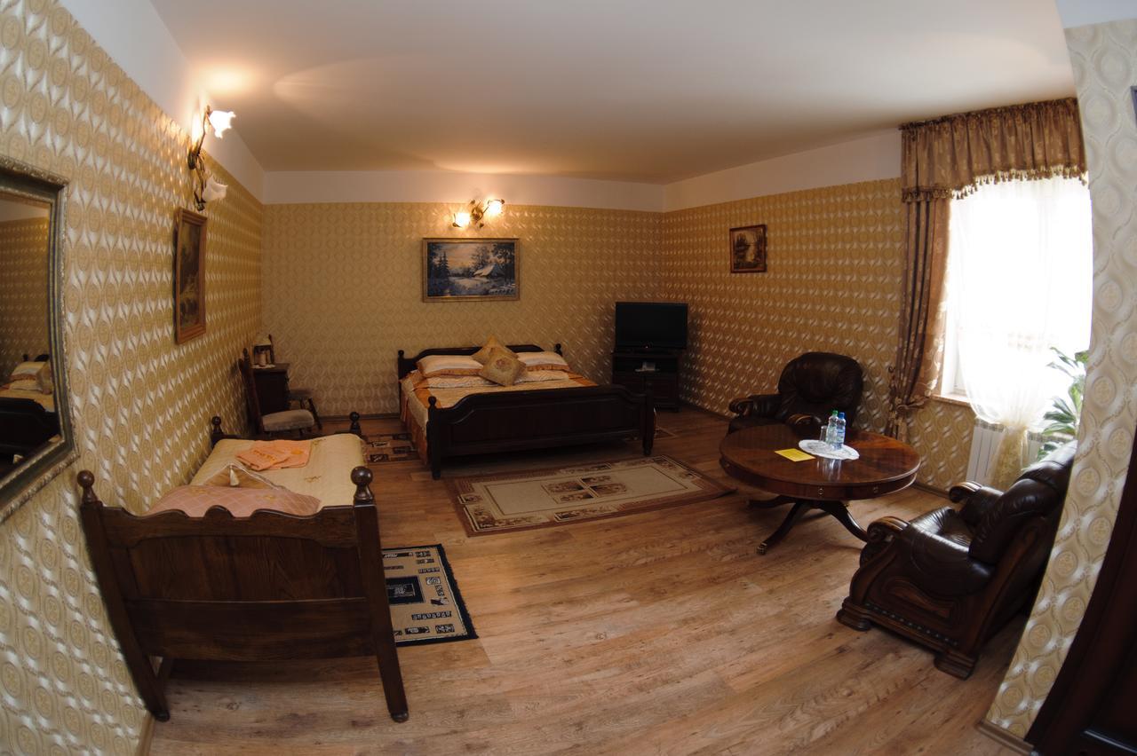 Hotel Wellness & Spa Antyczny Dwor Rudna Mala Buitenkant foto